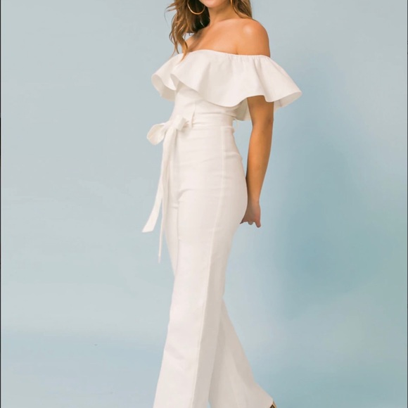 Flying Tomato Pants - ✨HOST PICK 5/4/22✨Flying Tomato Ready for the Weekend White Denim Jumpsuit
